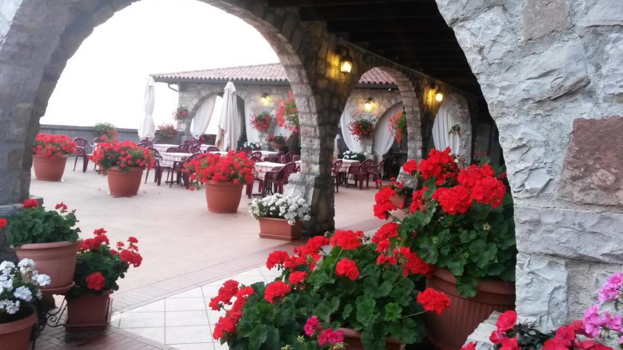 Callort Adrara San Rocco Экстерьер фото